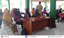 Pertemuan Rutin TP PKK Perdana Setelah Ditunda Sekian Lama Akibat Wabah Covid-19 